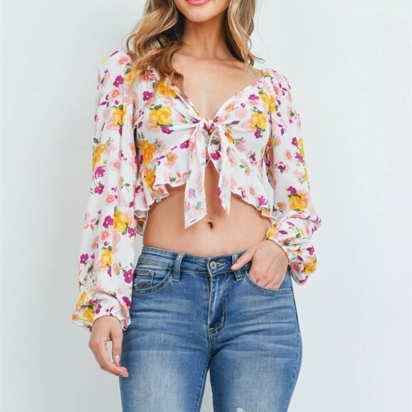 IVORY FLORAL TOP - Picture 2 of 7